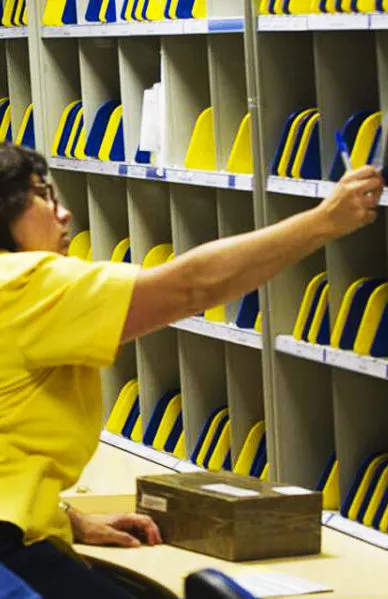 preparación correos granada estudiar